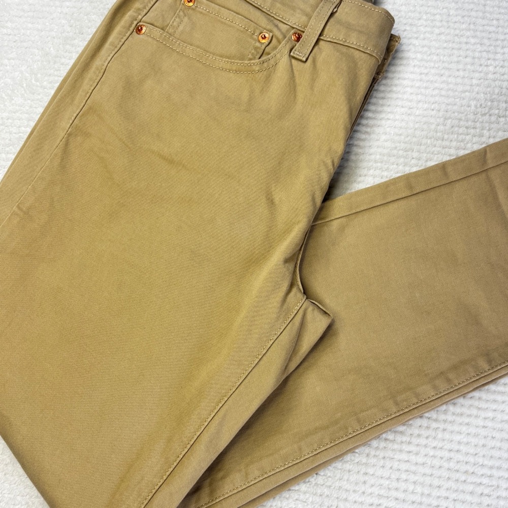 Levis Boyfriend Tan Khaki Pants Womens 30 Mid Rise Straight Leg Twill Chinos